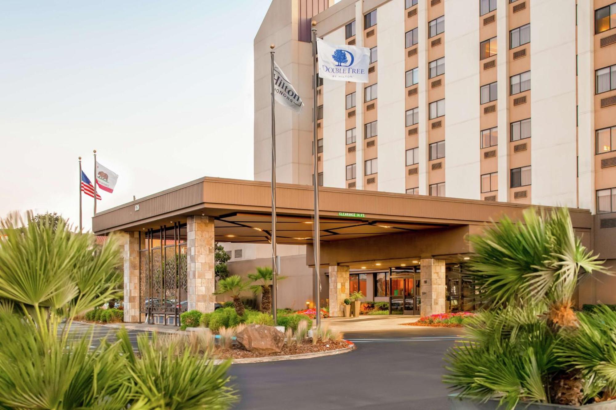 Hotel Doubletree By Hilton San Francisco Airport Burlingame Exterior foto